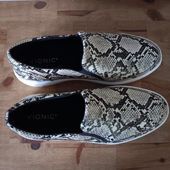 Vionic Kearny Loafer Sneaker Womens 8.5 W Snakeskin Slip-on Leather Orthotic - Picture 4 of 9